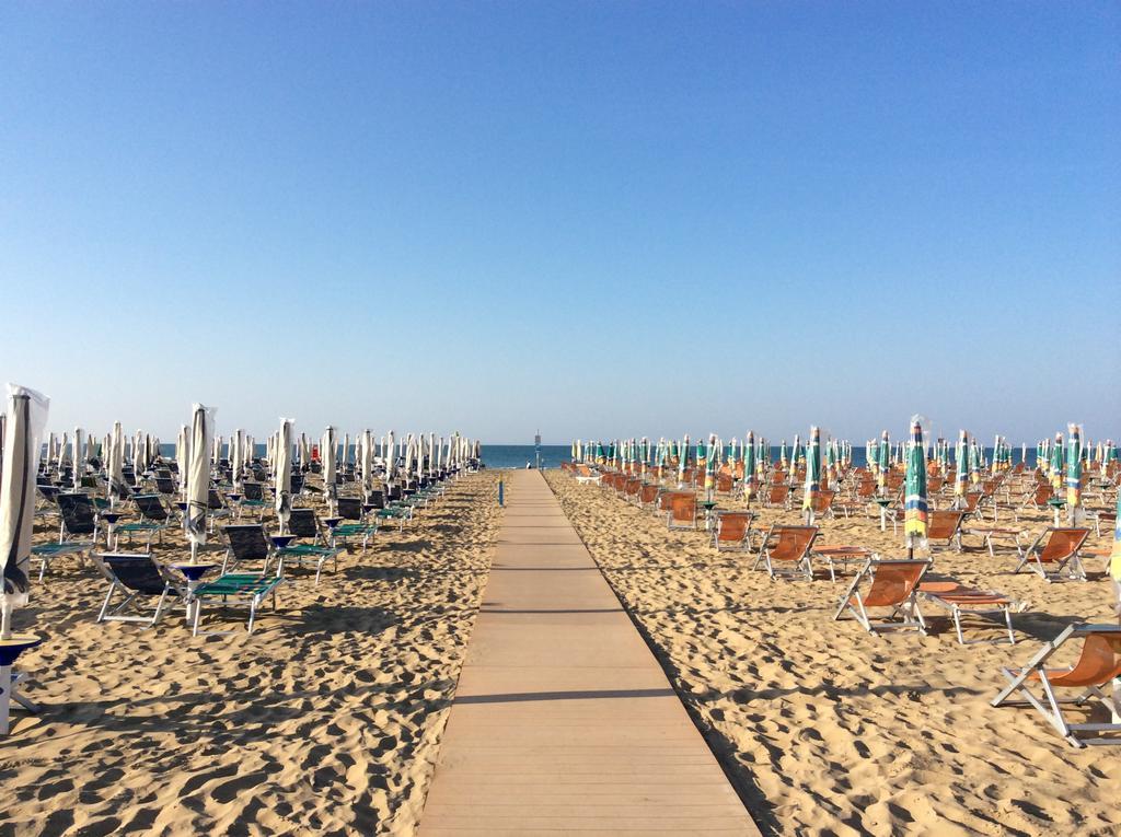 Appartamenti Alaska Bibione Esterno foto